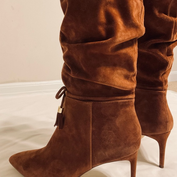 White House Black Market Cognac Suede Tall Heeled Boot~Size 7M~Side Zip~NEW! - Picture 4 of 9